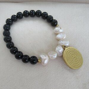 Religious Baroque Freshwater Pearl Black Onyx Stretch Bracelet Charm Gold Plated